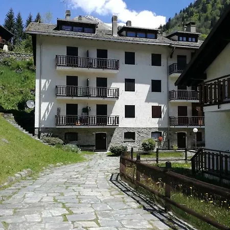 Splendido Attico Vicino Agli Impianti Da Sci Daire Alagna Valsesia